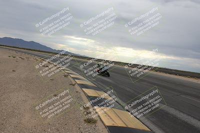media/Sep-21-2025-Race Pace (Sun) [[98bf33ef95]]/Verified/3-Turn 11 Inside (850am)/